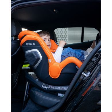 Автокрісло RECARO Toron 1 KID Fresh Black