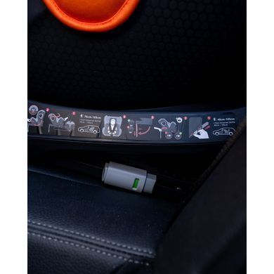 Автокрісло RECARO Toron 1 KID Fresh Black
